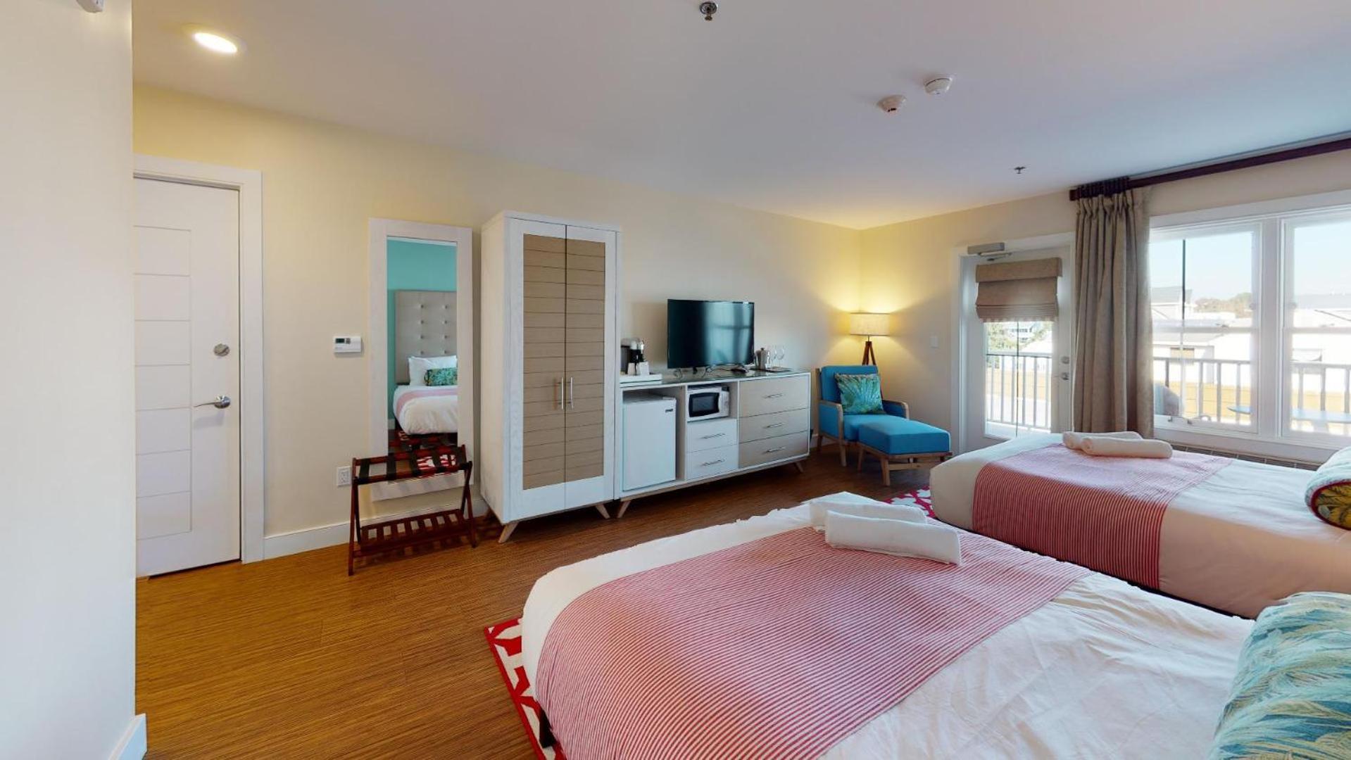 The Hotel Maria Westerly Bagian luar foto